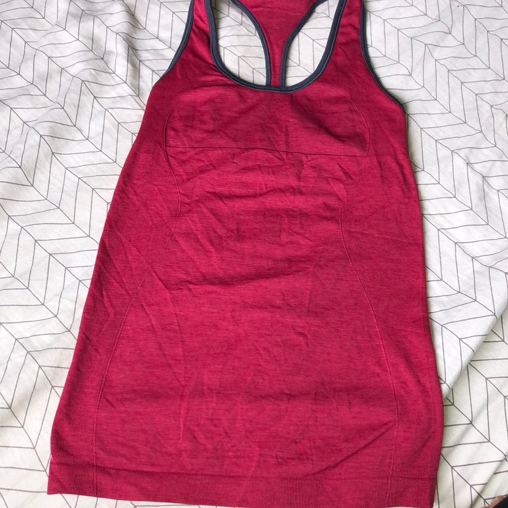 LULULEMON RACERBACK TANKTOP